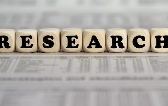 Wooden Cubes Saying RESEARCH